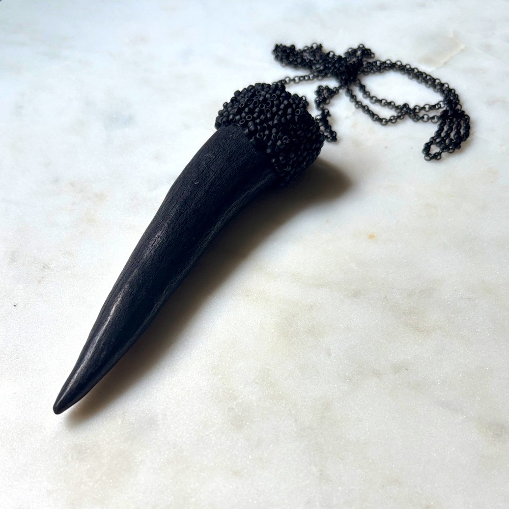 Jacki Holland OG horn neclace